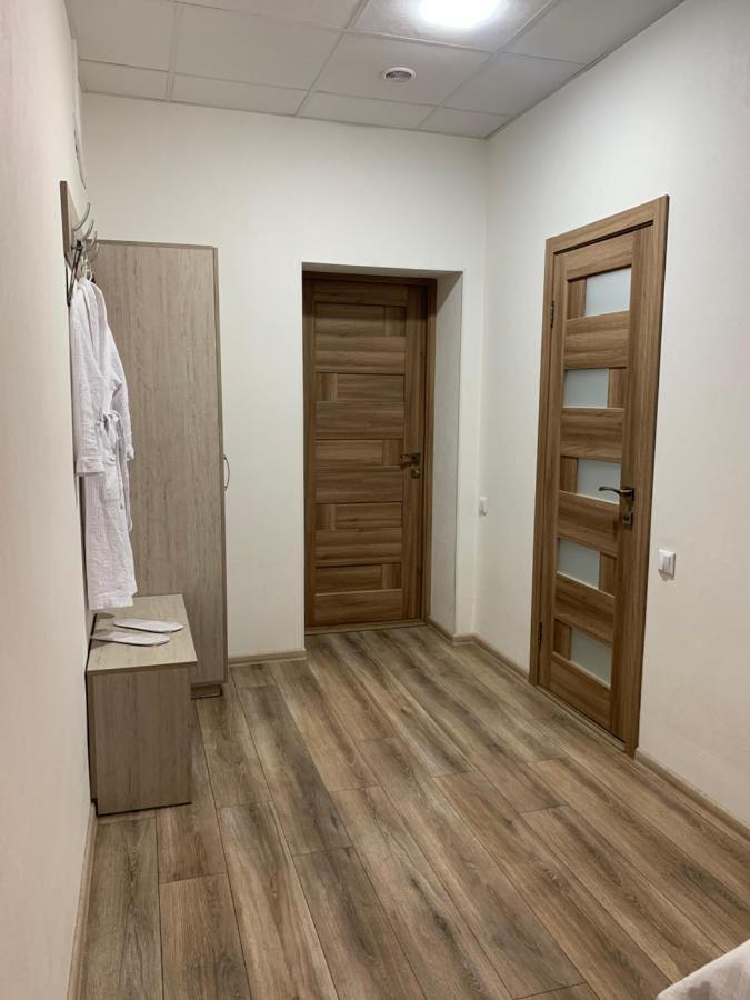 Міні-Готель Білий Квадрат Kiev Extérieur photo